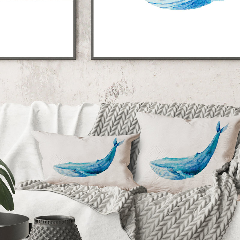 Coussin Blue Sperm Whale On White II - imprimé nautique et côtier 1