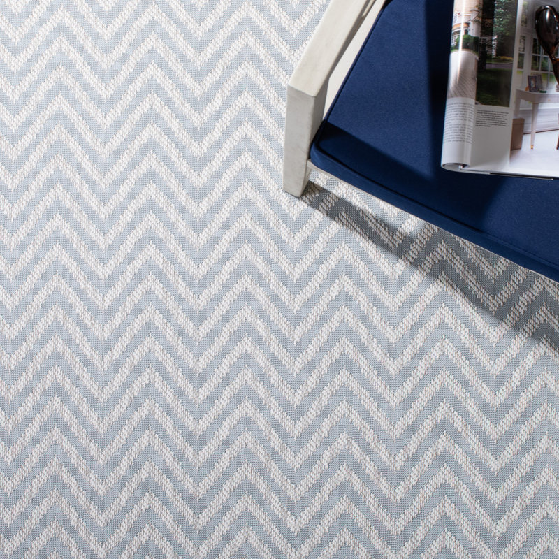 Gray Chevron Flatweave Washable 9' x 12' Synthetic Rug