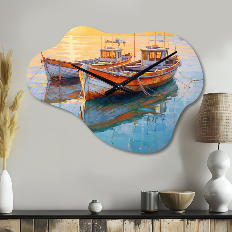 Horloge murale asymétrique en métal Dalilah, Petit