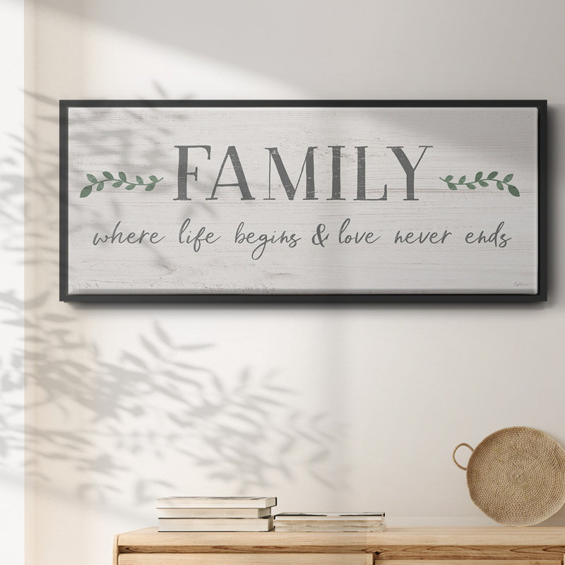 «Love Never Ends», toile encadrée, H 24 po x l 60 po