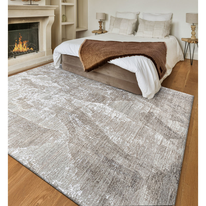 Hand Knotted Area Rug in Beige And Silver, Rectangle 6' x 9'