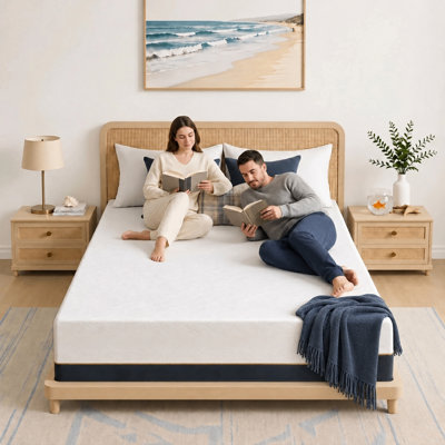 Matelas en mousse à mémoire de forme de 35,5 cm (14 po) à fermeté moyenne, infusé au thé vert et à gel rafraîchissant, livré dans une boîte, offrant un soutien amélioré et une housse amovible respirante, certifié CertiPUR-US.