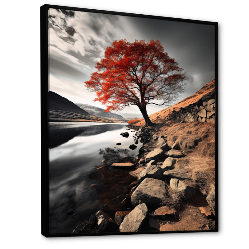 «United Kingdom Beautiful Landscape I», reproduction sur toile, 32" H x 16" W, Cadre flottant noir