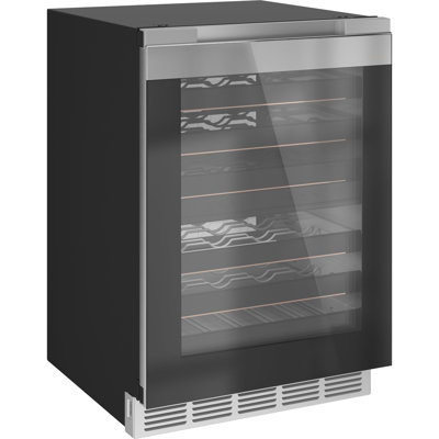 Café™ Wine Center in Platinum Glass