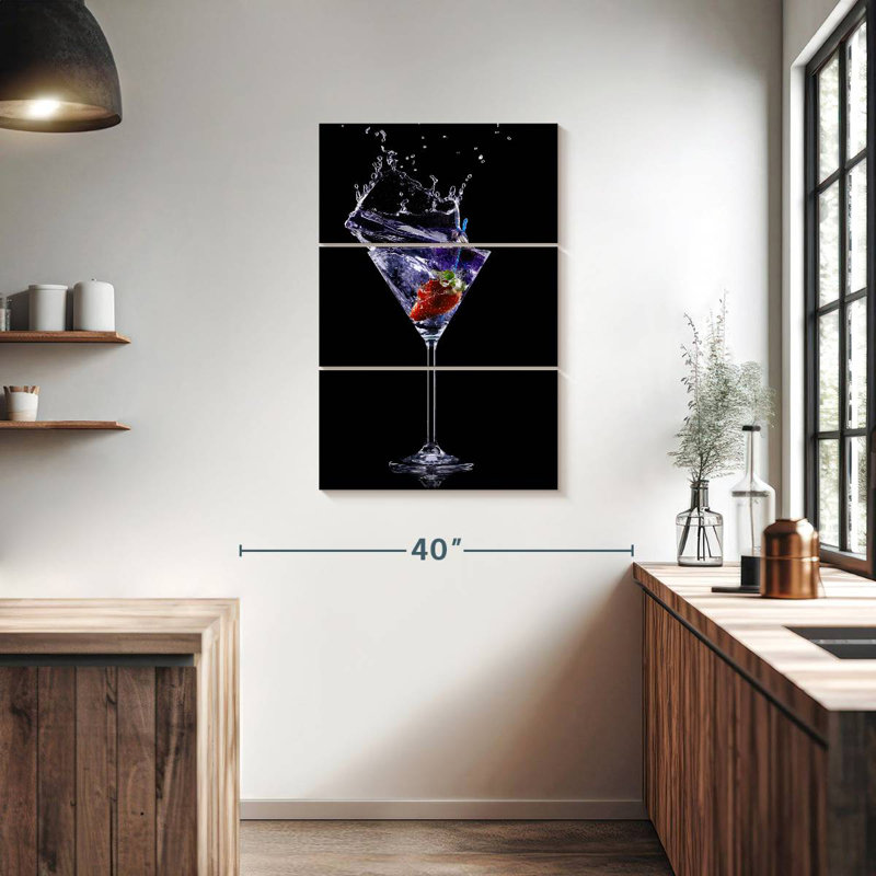 Fraise Martini Splash, H 38 po x l 24 po