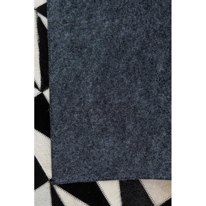 Tapis noir et blanc Jack