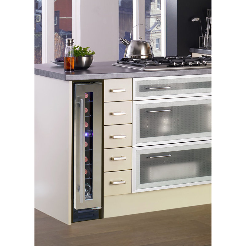 Vinotemp Private Reserve Series Compact Single-Zone Wine Cooler, Silver