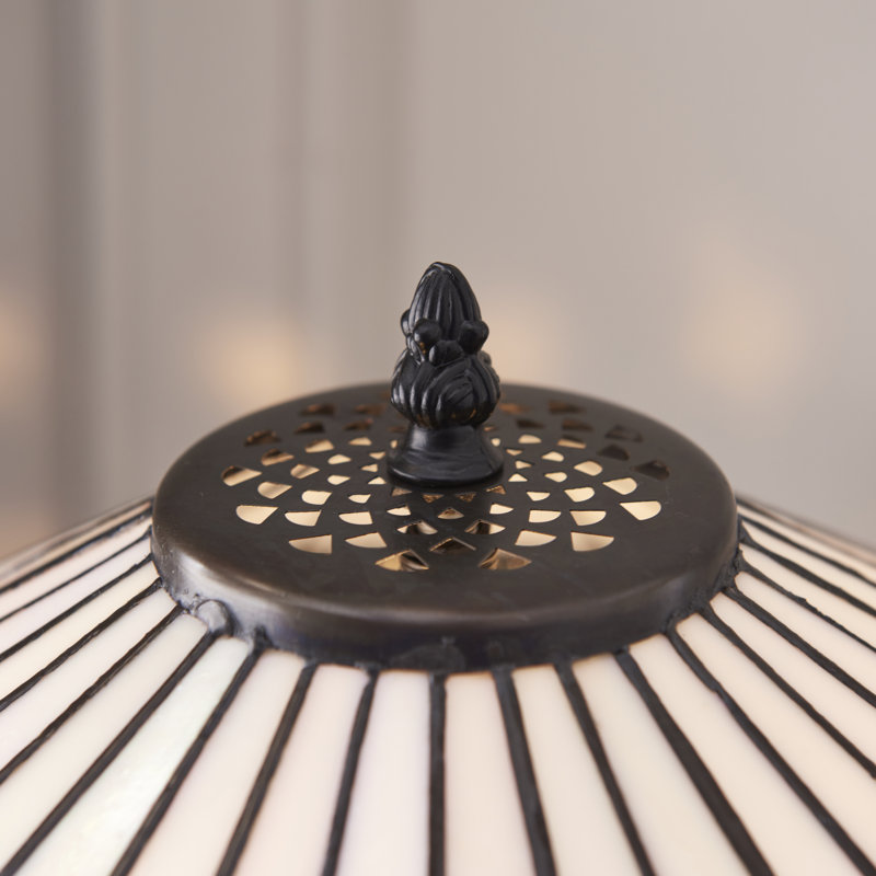 Kacey Resin Table Lamp