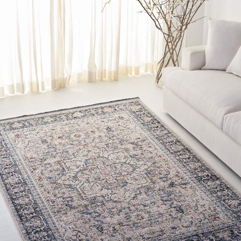 Ivory and Navy Hand-Knotted Wool Area Rug 4' x 6'
