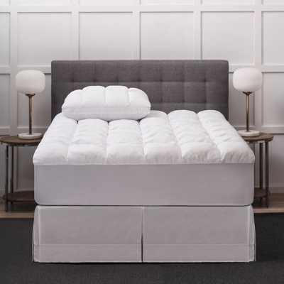 Protège-matelas en duvet synthétique Palmerton Super Puff 2,5 po