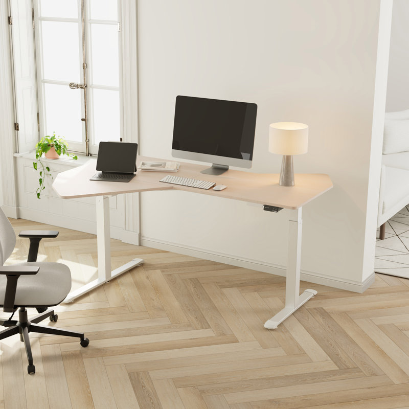Bureau debout asymétrique réglable en hauteur l 55,59 po Marquavius, Érable / Blanc
