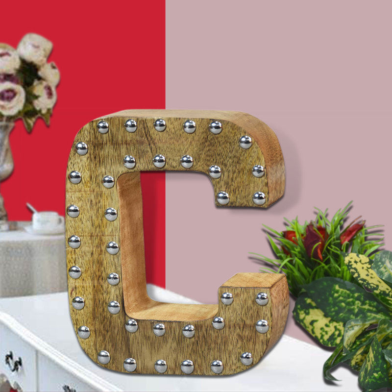 Alphabet écologique, C, Brun clouté