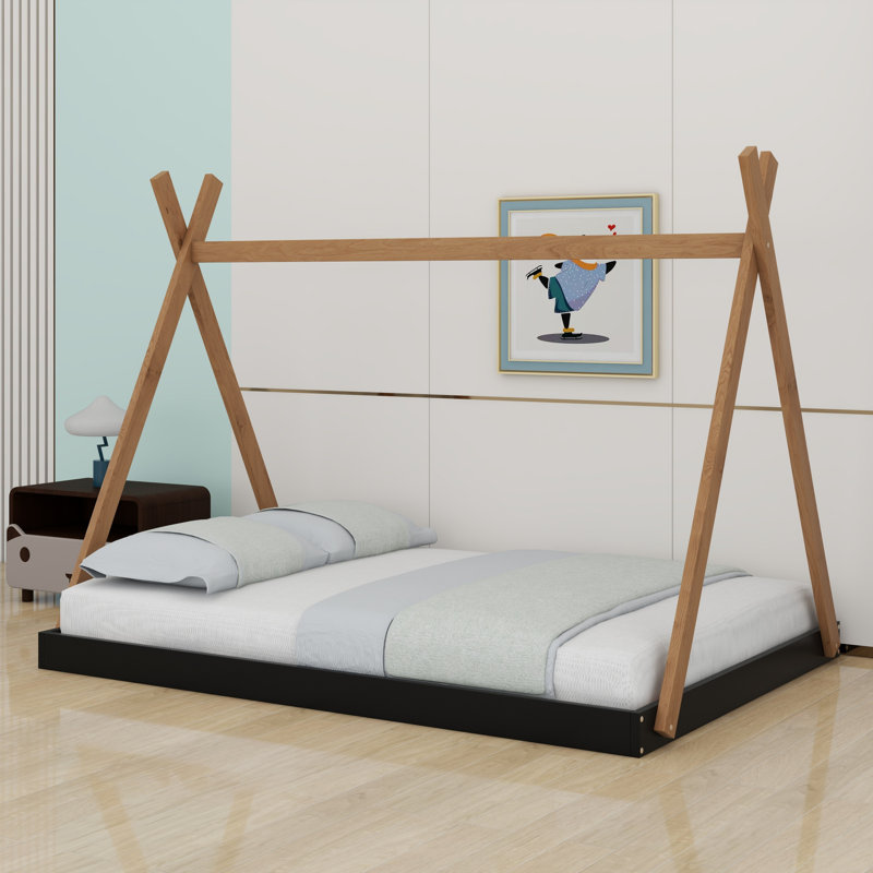 Lit sur pied avec structure triangulaire