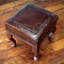 Repose-pieds en cuir Aili Artisan