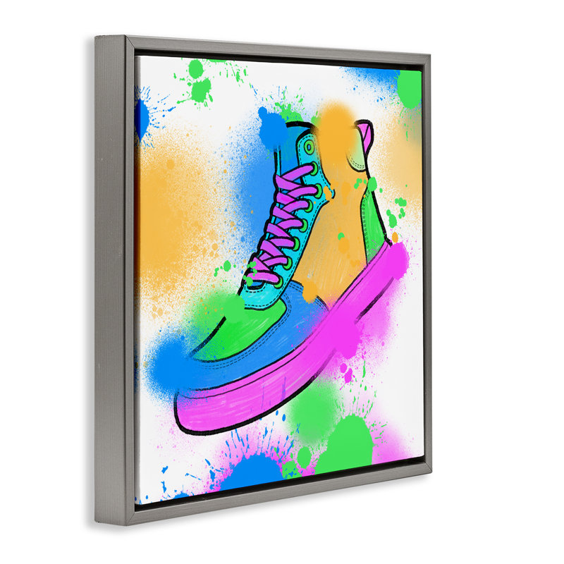 «Splattered Cool Sneakers» par Marcus Prime, H 18 po x l 18 po, Cadre flottant métallique doré