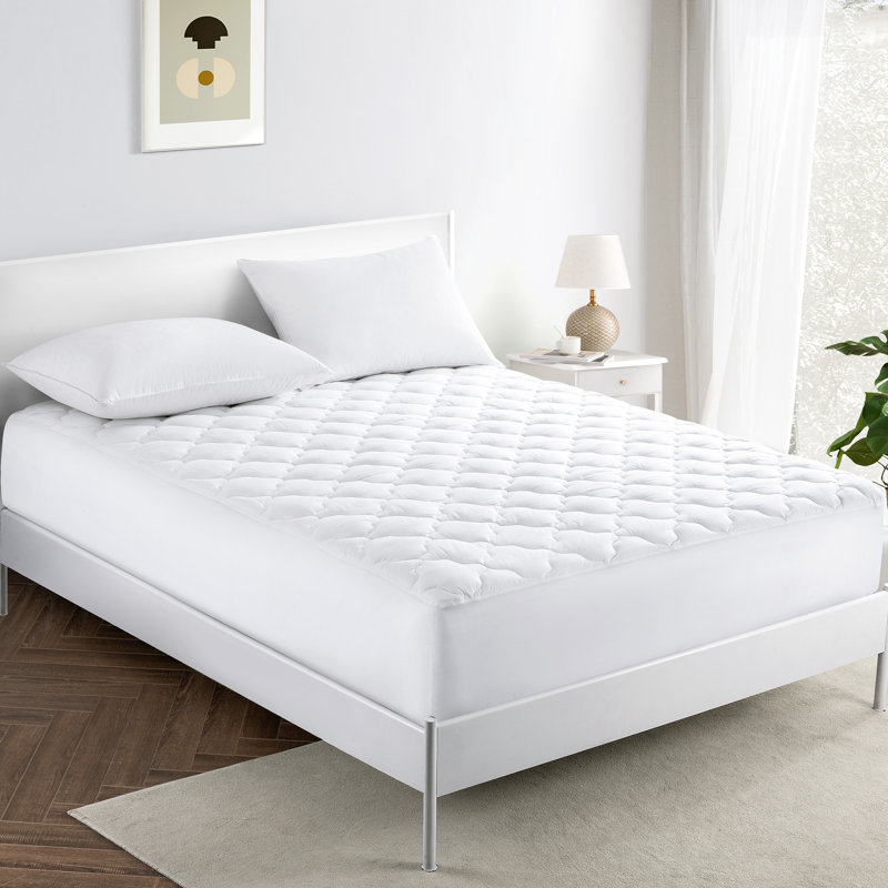 Queen White Cotton Down Alternative Waterproof Mattress Pad