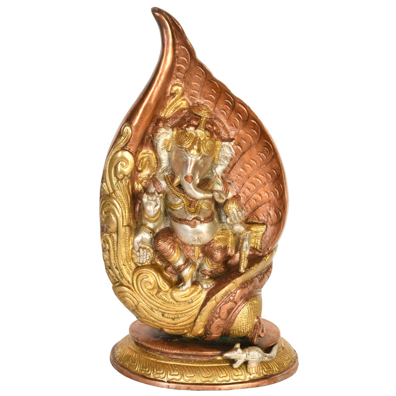 Ganesha dansant en conque