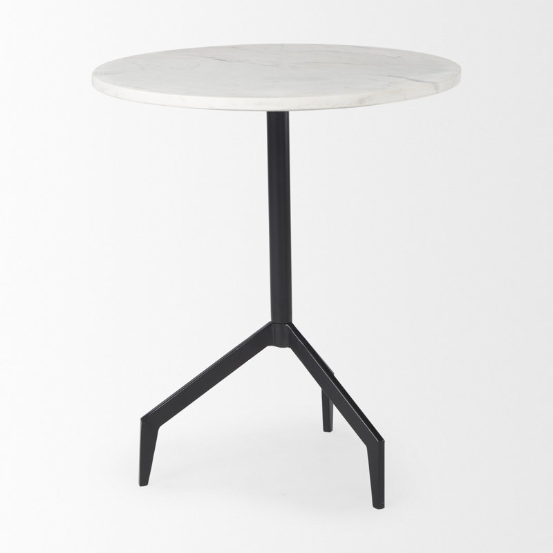 Table de bout à 3 pieds Arpiar, Noir