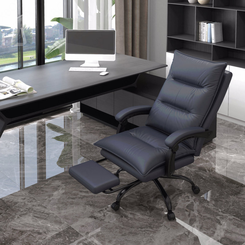 Fauteuil de bureau gris en microfibre avec massage chauffant et repose-pieds