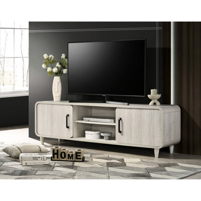 Meuble télé avec poignées noires, bois et design contemporain pour une ambiance de style Mid-Century dans des pieds fuselés décoratifs, espace Flair
