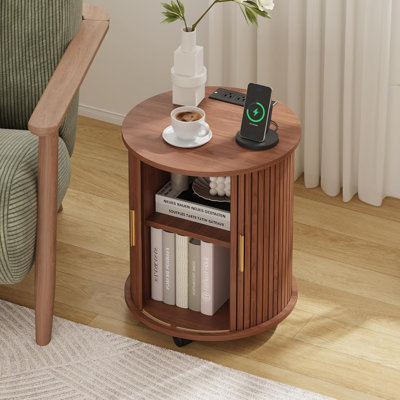 Table de bout cannelée avec porte coulissante et roues verrouillables brun