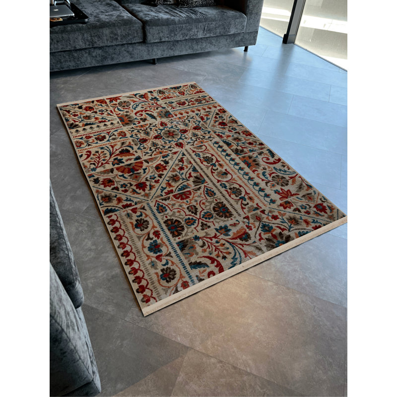 Tapis rectangulaire Vittorina, Rectangle 4 pi 4 po x 6 pi 3 po