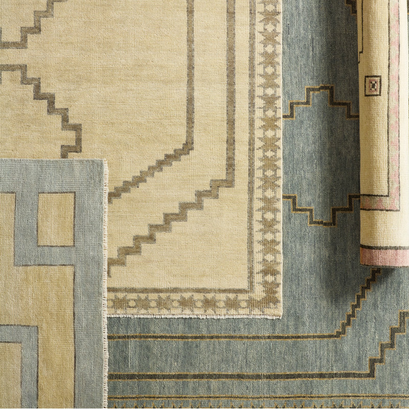 Jaipur Living Paphos CYP01 Handknotted Medallion Blue and Tan Area Rug (9'x12'), Rectangle 1' x 12'
