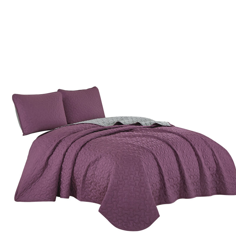 Geometric Shapes Coverlet, Queen