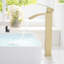 Robinet de salle de bain Modern-121639298