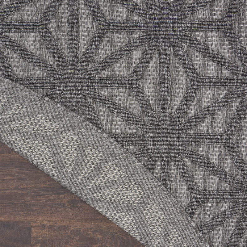 Allesandra Geometric Indoor / Outdoor Rug, Round 7'10"
