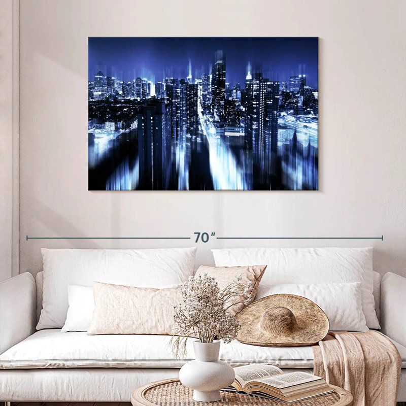 Nicci Blue Night Manhattan, H 30 po x l 45 po