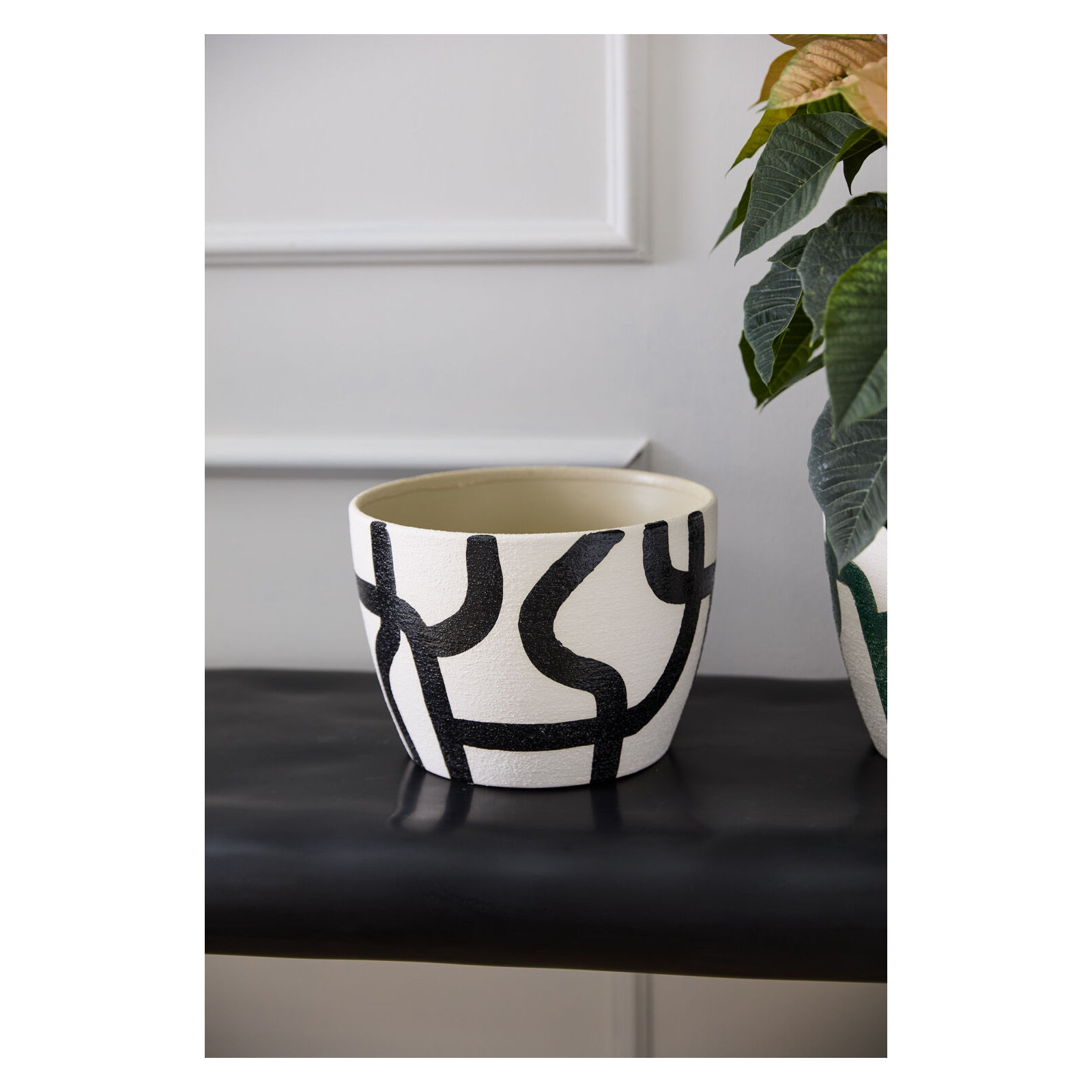 Leshawn Pot 9.5"x 6.5", Black