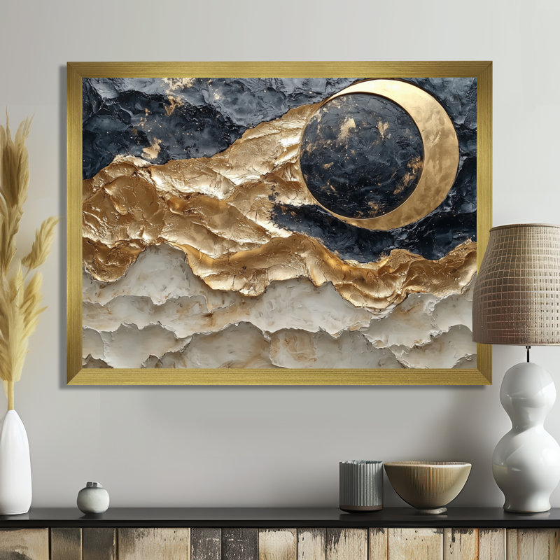 Golden Eclipse on Marble Dancing Waves I - Abstract Realism, art mural, H 12 po x l 20 po, Cadre de photo unique, Doré