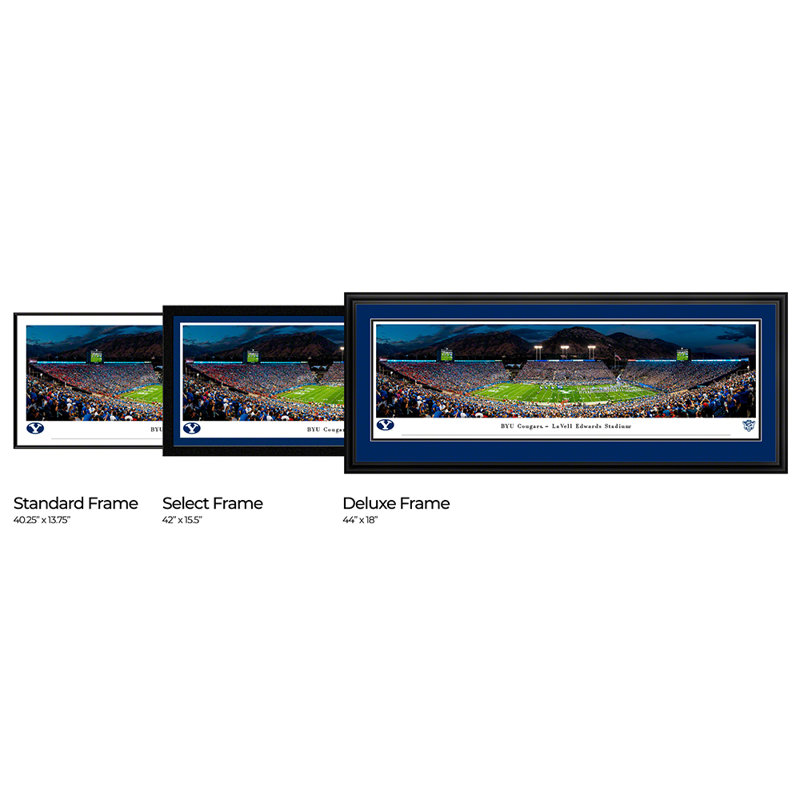 Imprimé panoramique de football BYU, H 13,75 po x l 40,25 po x P 0,88 po, Cadre flottant noir