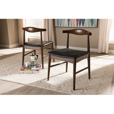 Chaise Carrizales