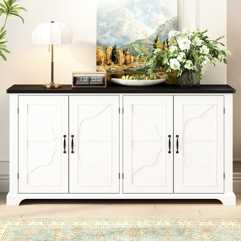 Buffet rustique américain avec pin massif et 4 poignées en métal, pour les salons principaux - tablettes spacieuses, design d'apparence élégante, structure à pieds avec couloir, texture naturelle