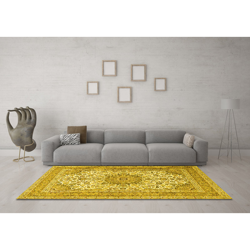 Maudie Washable Oriental Indoor Rug, Round 5'
