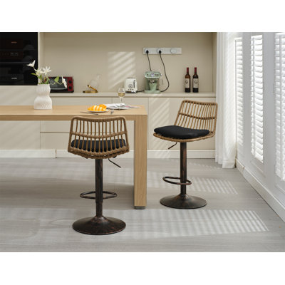 Set Of 2 Rattan Bar Stool