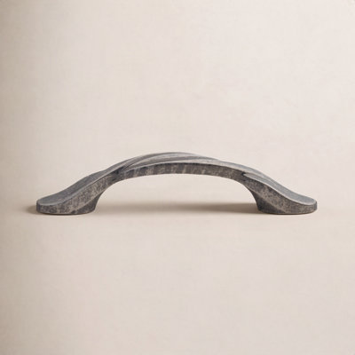 Classic Twisted Arch Cabinet Pull