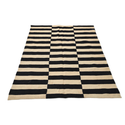 Tapis noir et blanc Noor