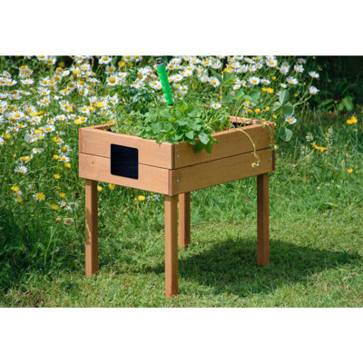 Aakiyah Wood Elevated Planter