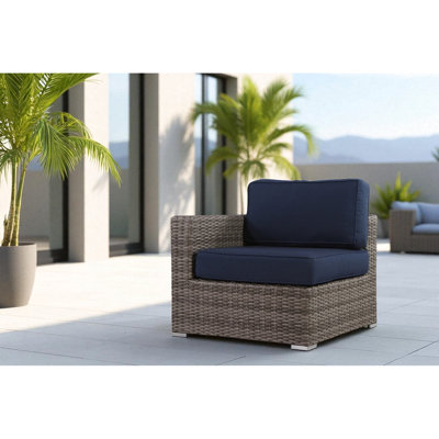 Fauteuil d'extérieur à un accoudoir pour patio, siège bleu marine épais de 5 pouces et 7 coussins de dossier, housses lavables à la machine, structure modulaire en aluminium résistant aux intempéries, tissu