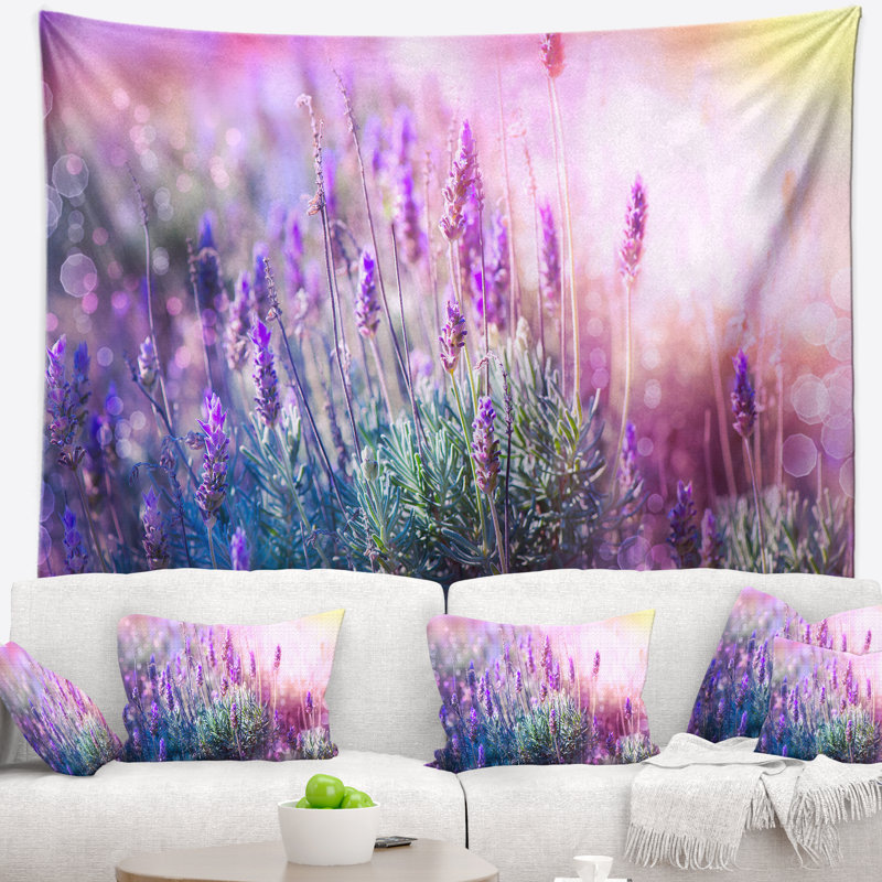 Tapisserie lavande et florale en fleur, H 32 po x l 39 po