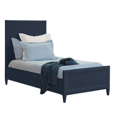 Monterey Woven Bed