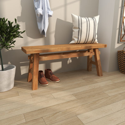 Banc en bois brun vieilli à la main Milani avec pieds hauts en tréteaux
