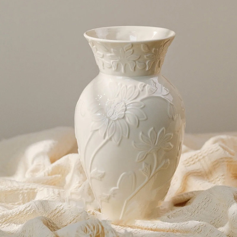 Creamy-white Bud Ceramic Table Vases
