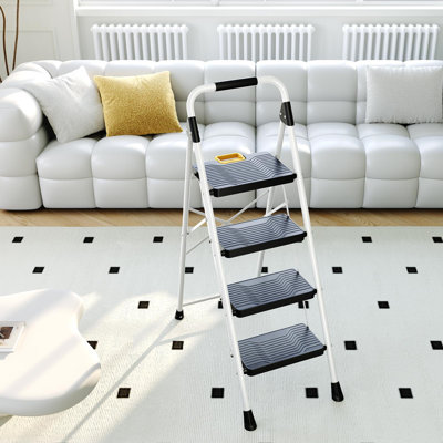 Metal Step Ladder