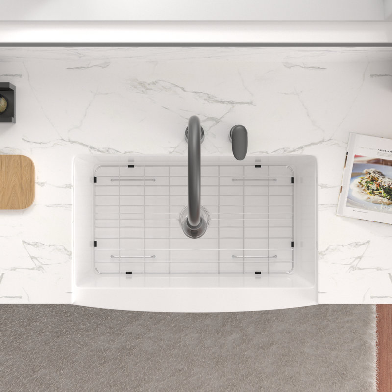 24" L x 19" W Rectangular Farmhouse/Apron Kitchen Sink White Single Bowl Ceramic Sink with Sink Grid and Basket Strainer
