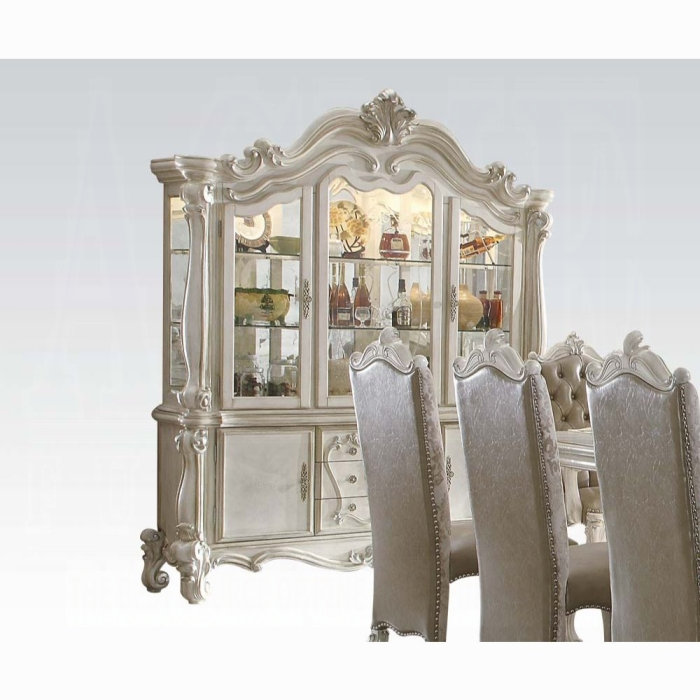 Buffet Versailles blanc et os blanc avec panneaux en miroir et détails sculptés Versailles, Blanc os