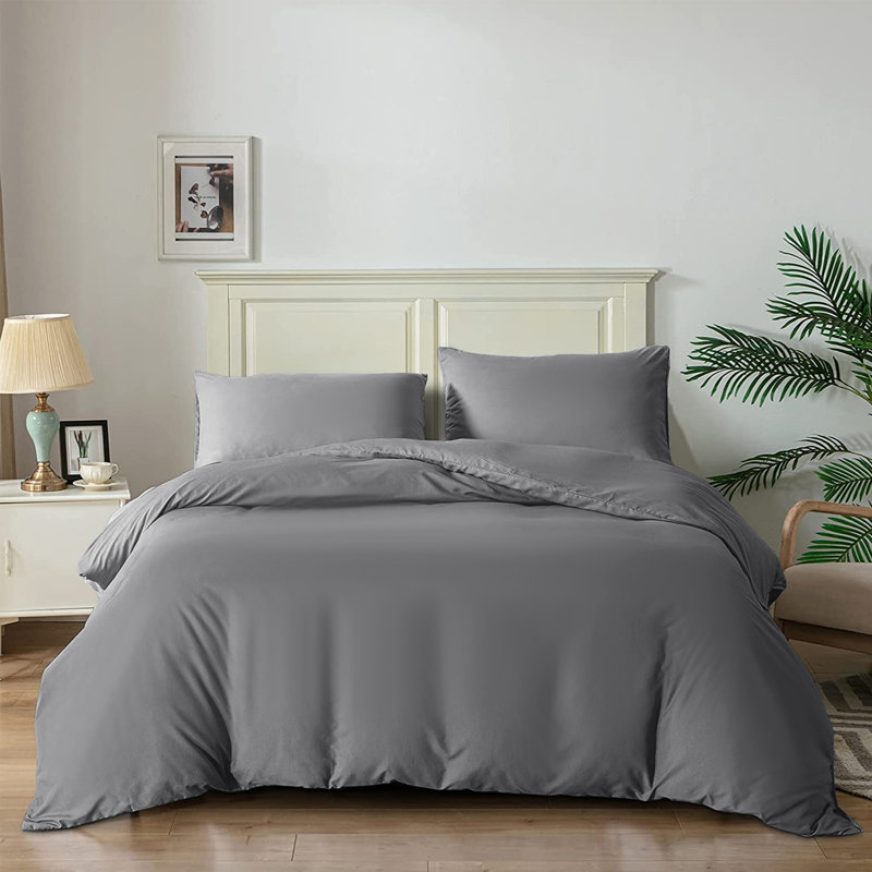 Super Soft Reversible 4 piece Plain Duvet Cover Set with Pillowcases, Double Duvet Cover + 3 Additional Pieces, Grey